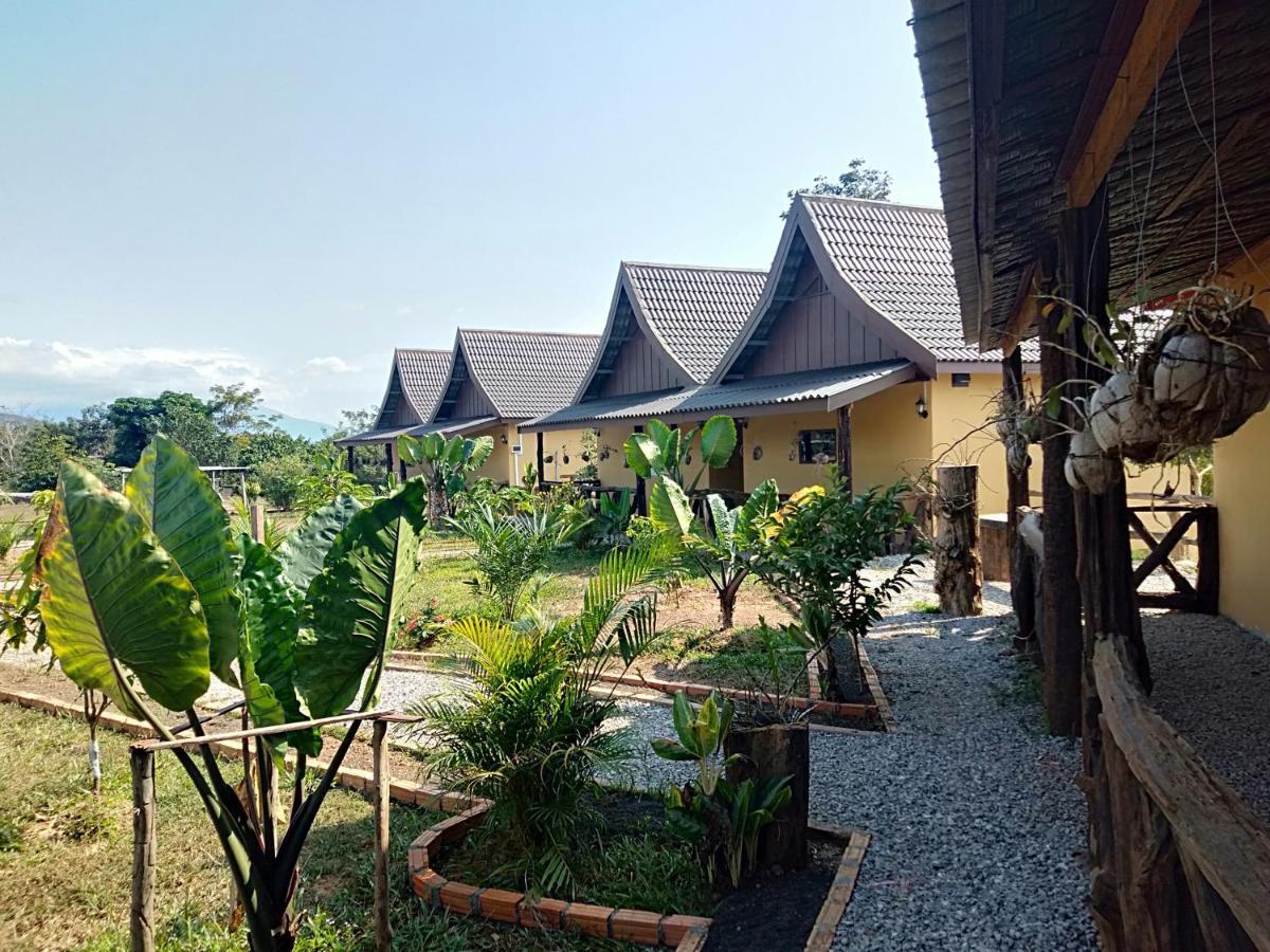 Nirvana Archipel Resort Ванг-Виенг Экстерьер фото