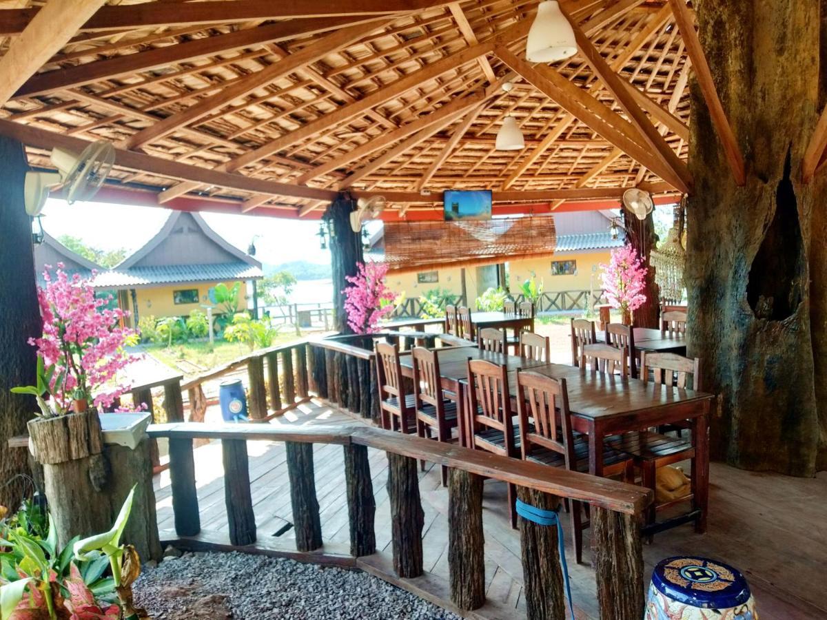 Nirvana Archipel Resort Ванг-Виенг Экстерьер фото